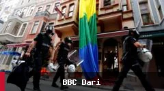 پلیس ترکیه با یورش به میکده‌های پاتوق همجنس‌گرایان و خانه فعالان ال‌جی‌بی‌تی ده‌ها نفر را بازداشت کرد